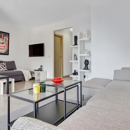 Imperial Puerto 2 4b By Ivi Real Estate アパート トレモリノス